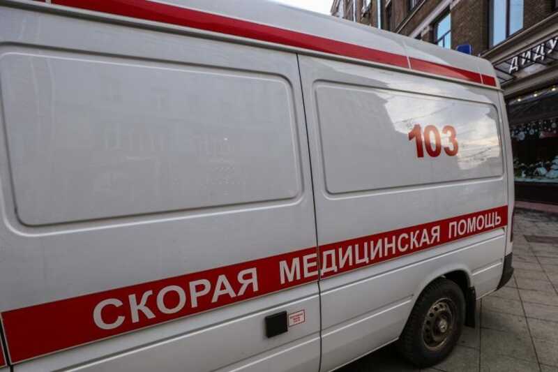 Потолок обрушился в супермаркете в Санкт-Петербурге: есть пострадавшие